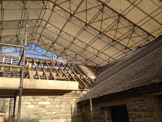 Temporary roof